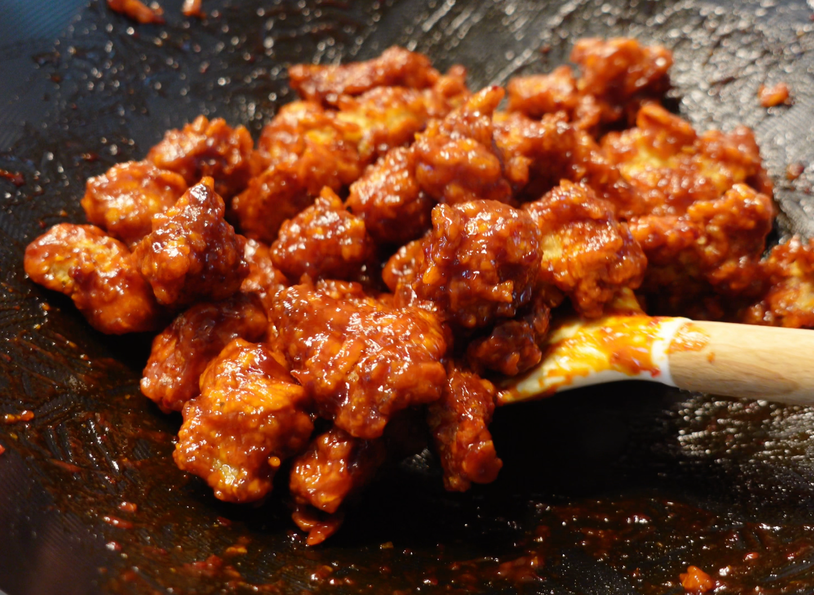 Sweet and Spicy Korean Fried Chicken 
