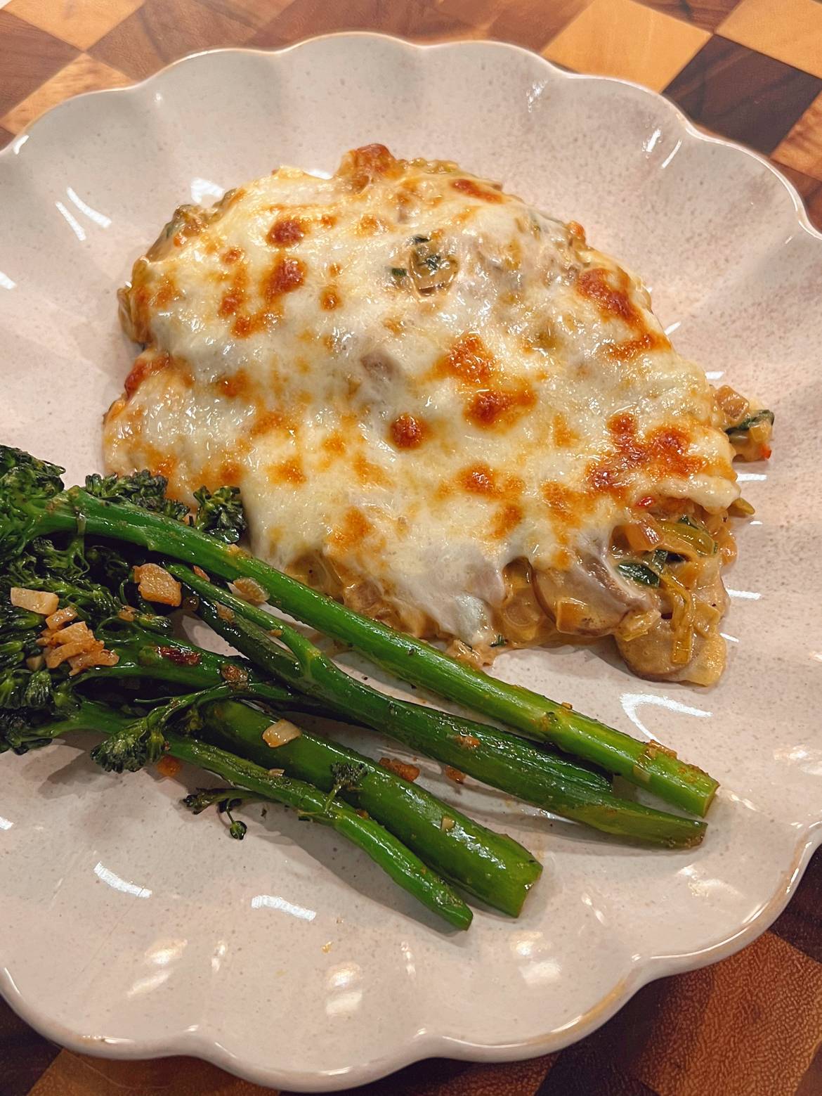 Chicken and Mashed Potato Casserole with Creamy Leeks and Mushrooms